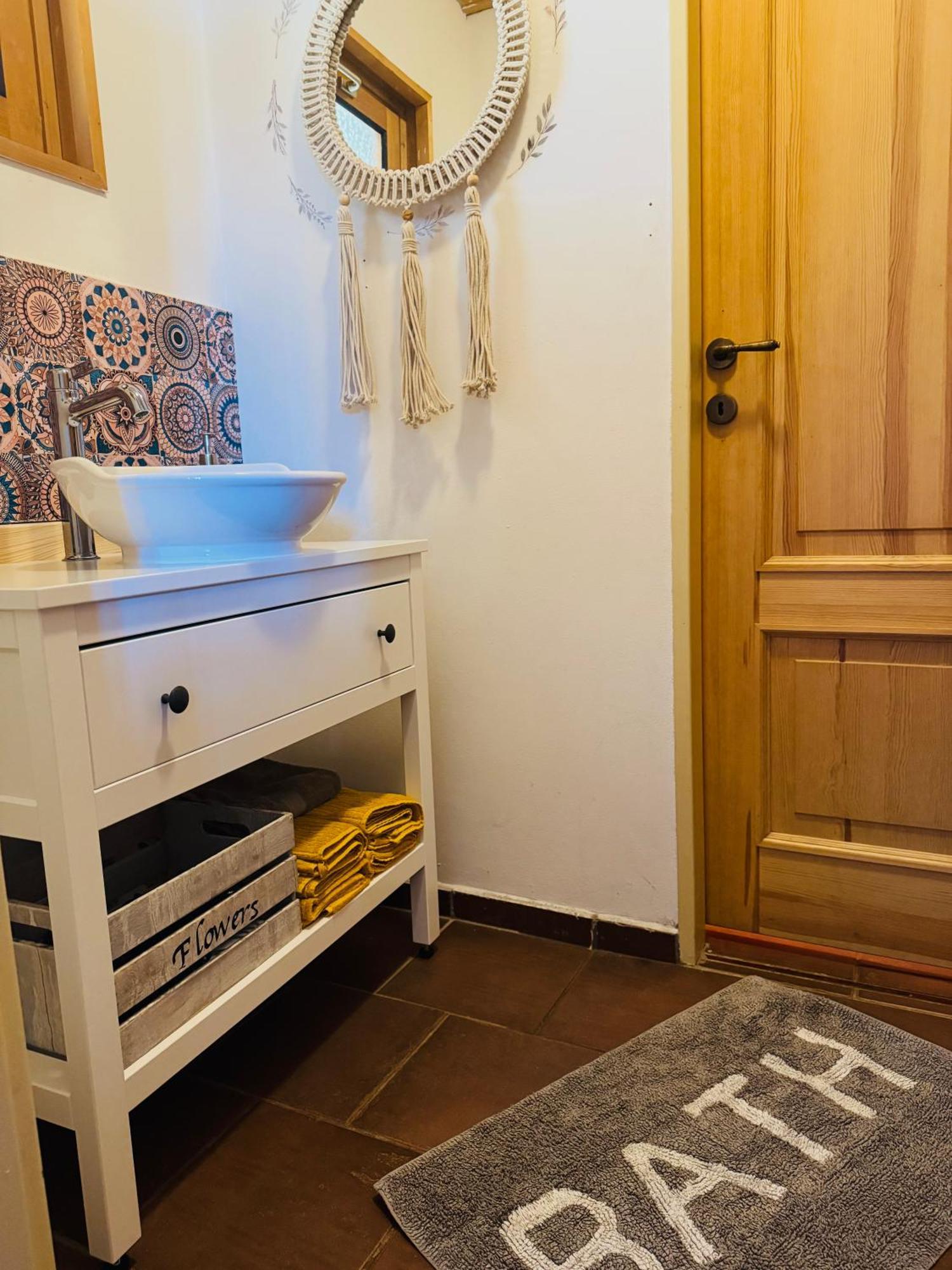 Apartman Na Ranci Pod Lovosem Velemin Exterior photo